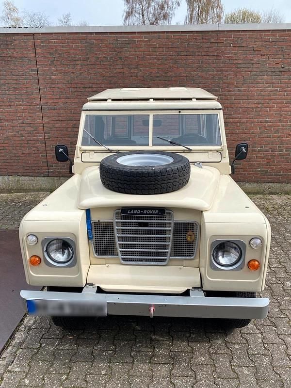 Gebraucht Land Rover 88 63 PS (46 kW) 1982 Beige SUV