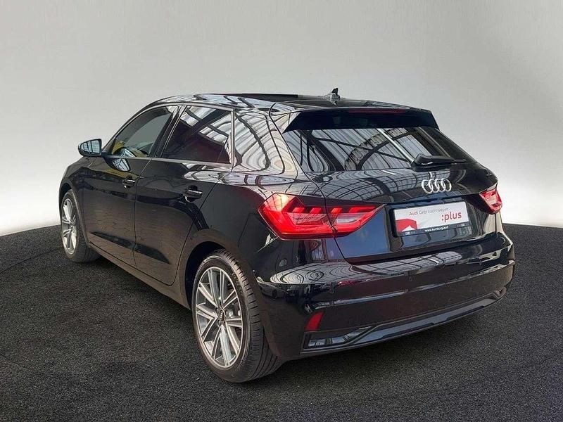 Second-hand Audi A1 Advanced Plus 110 CP (80 kW) 2023 Negru SUV
