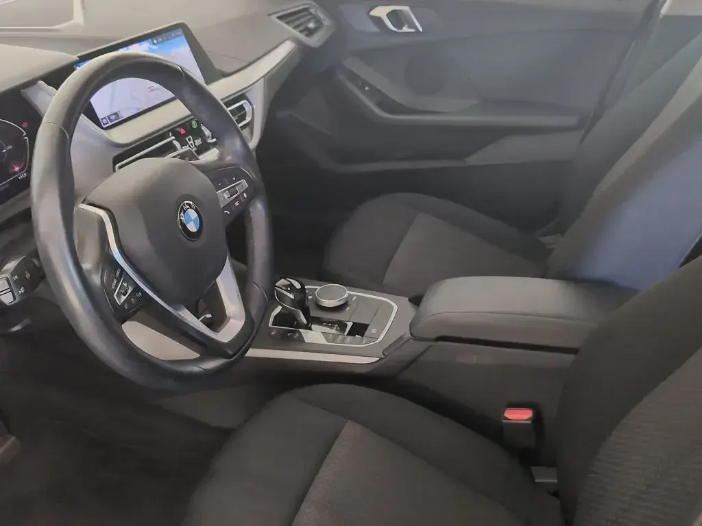 Gebraucht BMW 118 136 PS (100 kW) 2021 Grau Kleinwagen