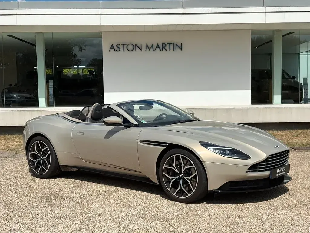 Gebraucht Aston Martin DB11 528 PS (388 kW) 2018 Beige Cabrio