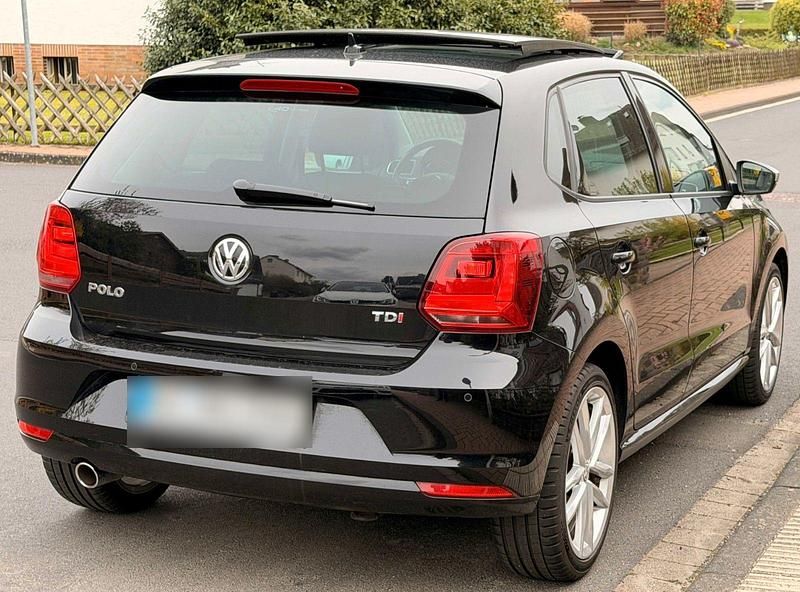 Gebraucht VW Polo LOUNGE 105 PS (77 kW) 2015 Schwarz Kleinwagen