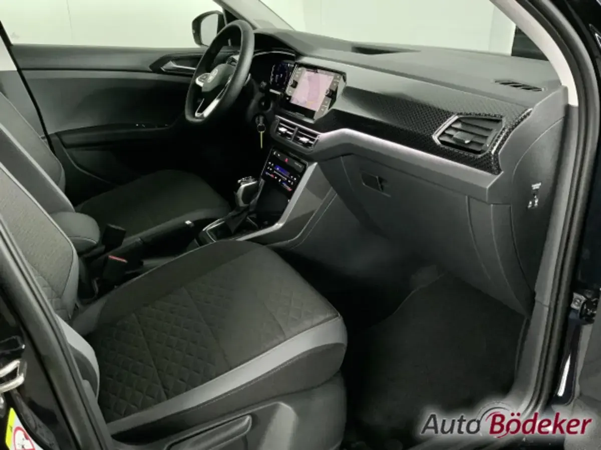 Gebraucht VW T-Cross Style 110 PS (80 kW) 2023 Deep black perleffekt SUV