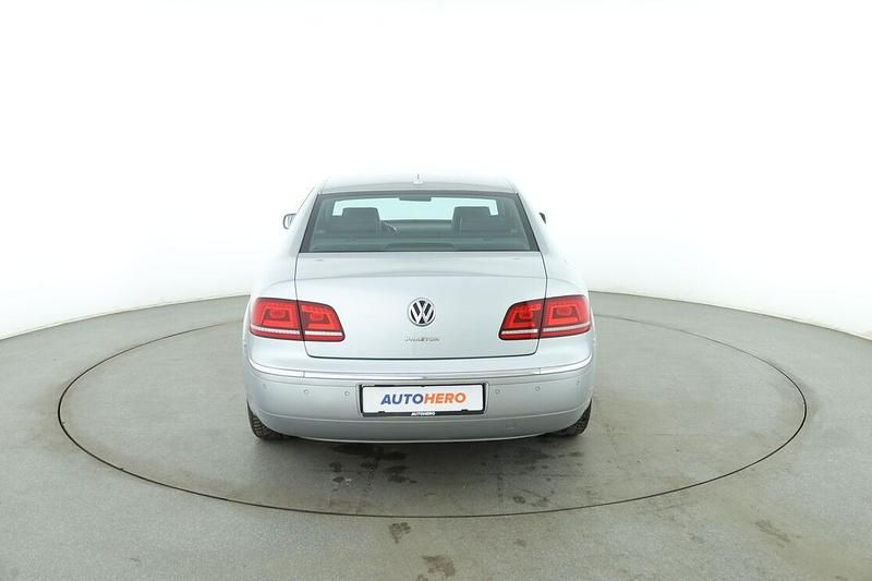 Gebraucht VW Phaeton 245 PS (180 kW) 2015 Grau Limousine