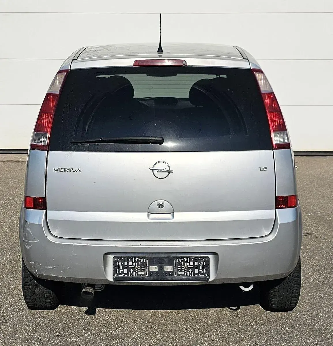 Używany Opel Meriva 101 KM (74 kW) 2003 Srebrny Minivan