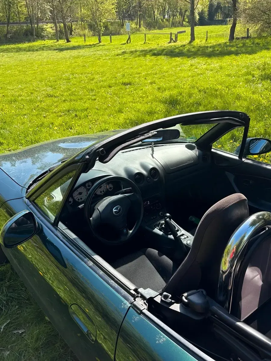 Gebraucht Mazda MX5 110 PS (80 kW) 2002 Grün Cabrio