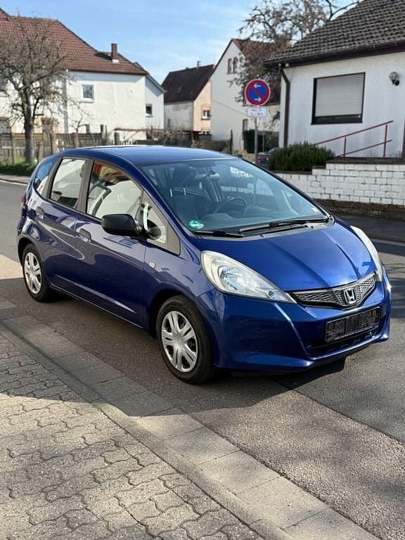 Gebraucht Honda Jazz S 90 PS (66 kW) 2011 Blau Kleinwagen