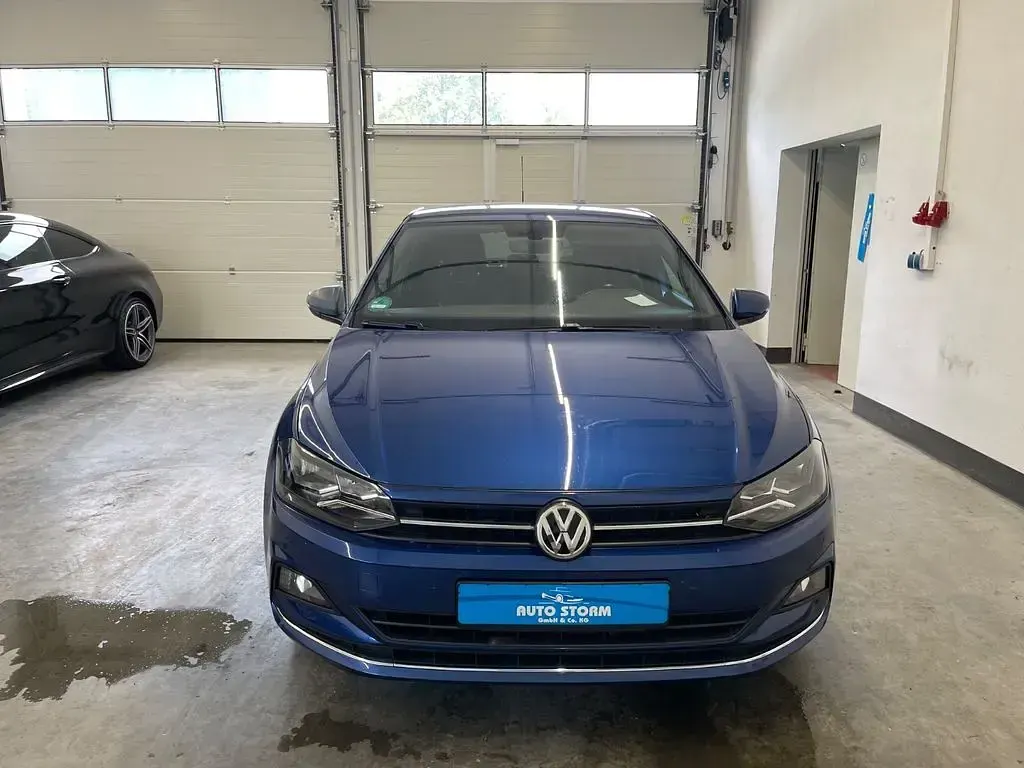 Gebraucht VW Polo Highline 95 PS (69 kW) 2019 Blau Kleinwagen