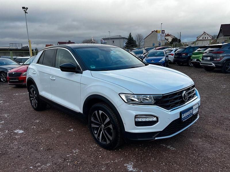 Weiß Gebraucht 2020 VW T-Roc IQ Drive SUV | 17.000 € (Fairer Preis) - Bild 1/4