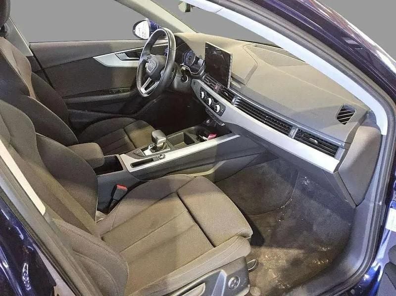 Usata Audi A4 150 CV (110 kW) 2023 Blu Station wagon