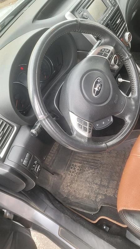 Gebraucht Subaru Forester 140 PS (102 kW) 2013 Silber SUV