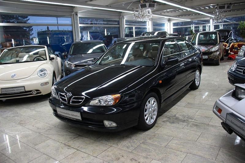 Gebraucht Nissan Primera 140 PS (102 kW) 1999 Schwarz Limousine