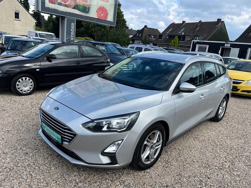 Gebraucht Ford Focus Cool & Connect 150 PS (110 kW) 2020 Silber Kombi