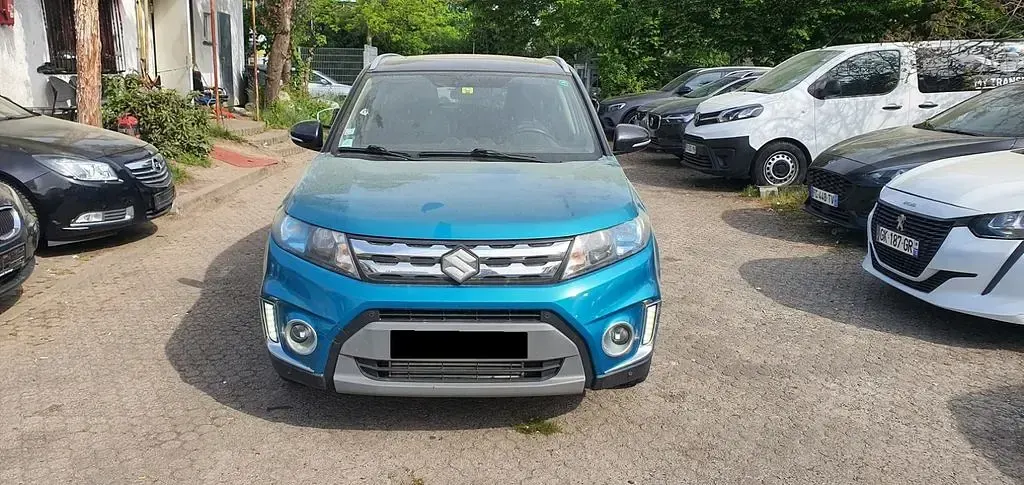 Second-hand Suzuki Vitara 120 CP (88 kW) 2015 Albastru SUV