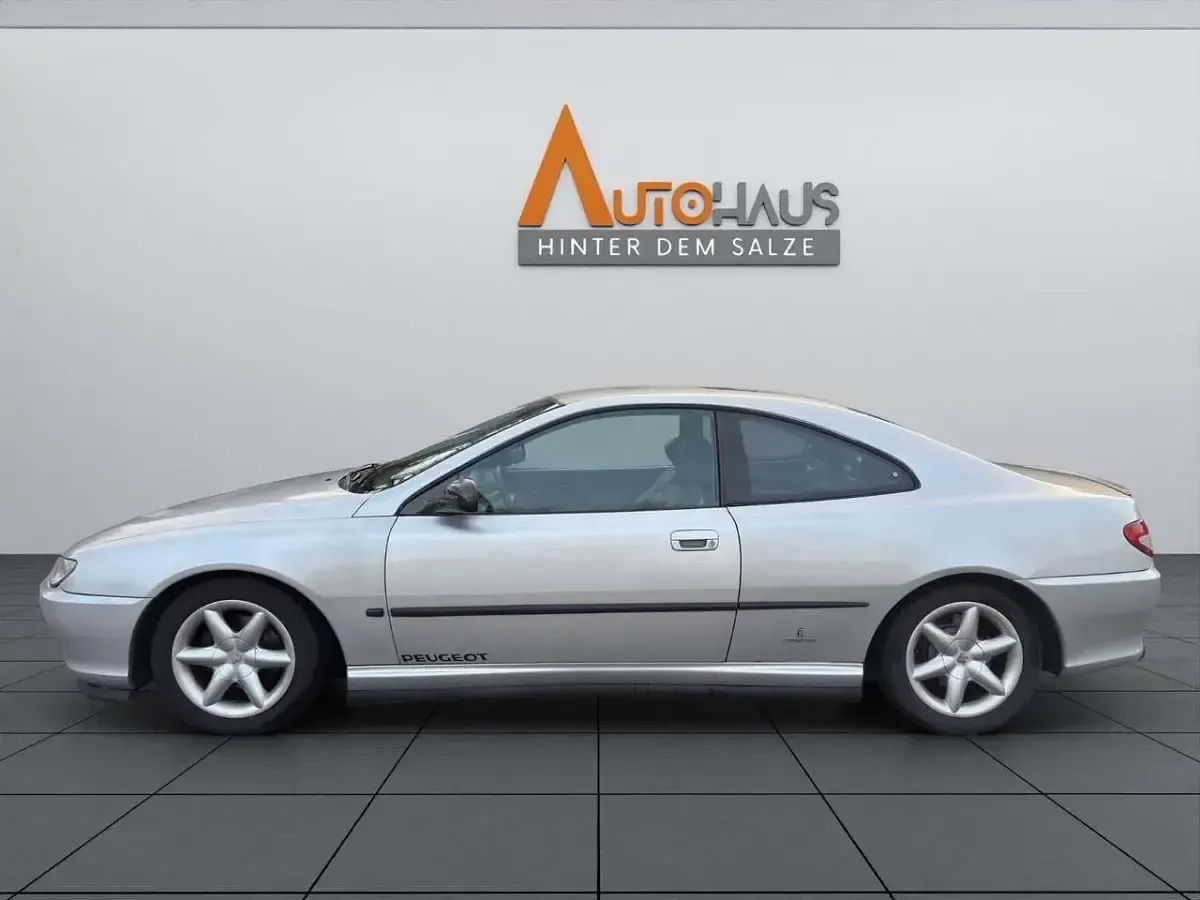 Gebraucht Peugeot 406 Coupe 136 PS (100 kW) 2003 Silber Coupé