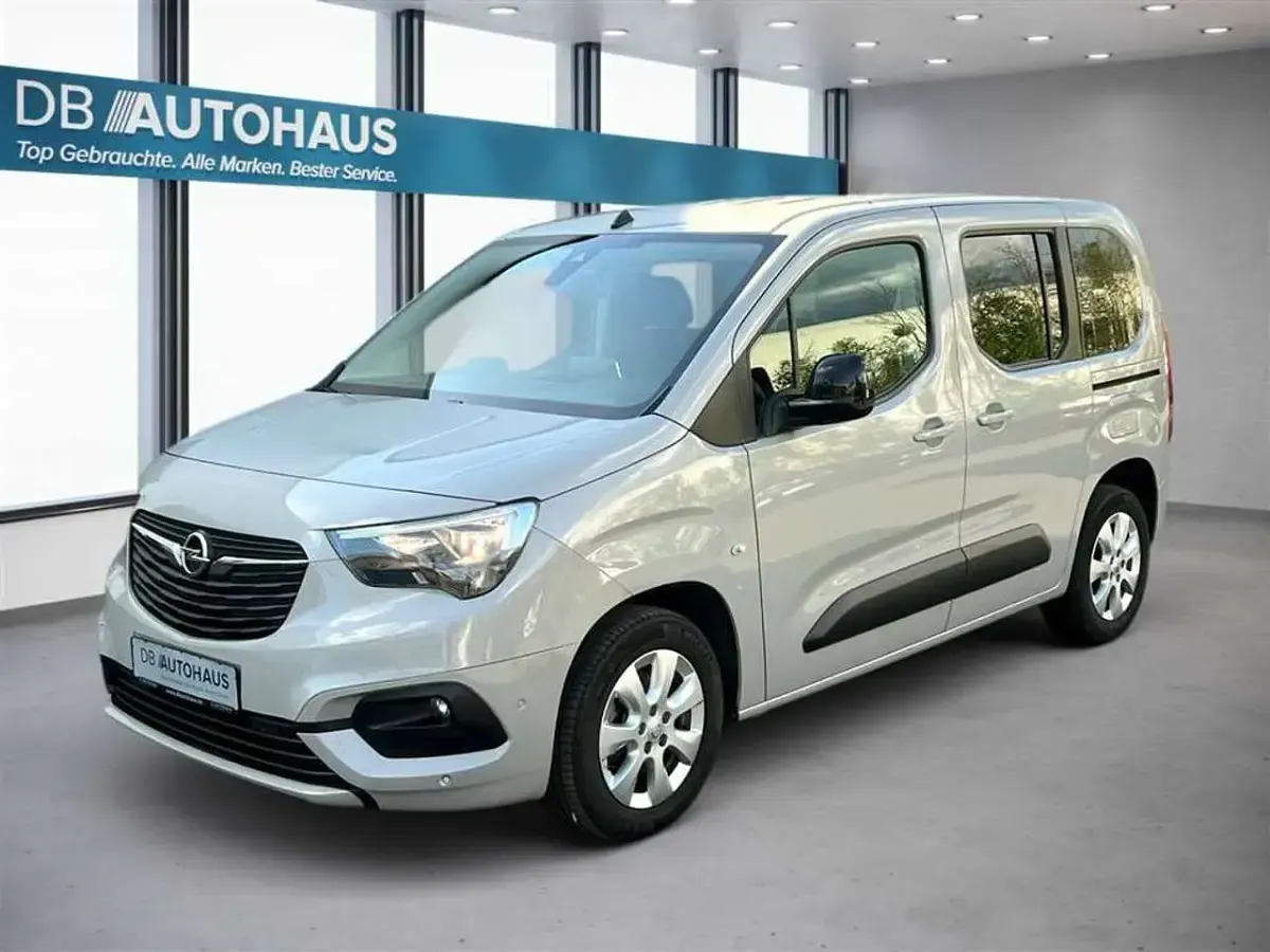 Gebraucht Opel Combo Life Elegance 131 PS (96 kW) 2023 Van / Kleinbus