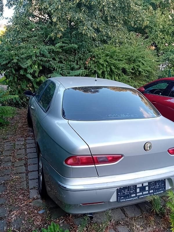 Silber Gebraucht 2001 Alfa Romeo 156 Limousine | 650 € (Superpreis) - Bild 1/4