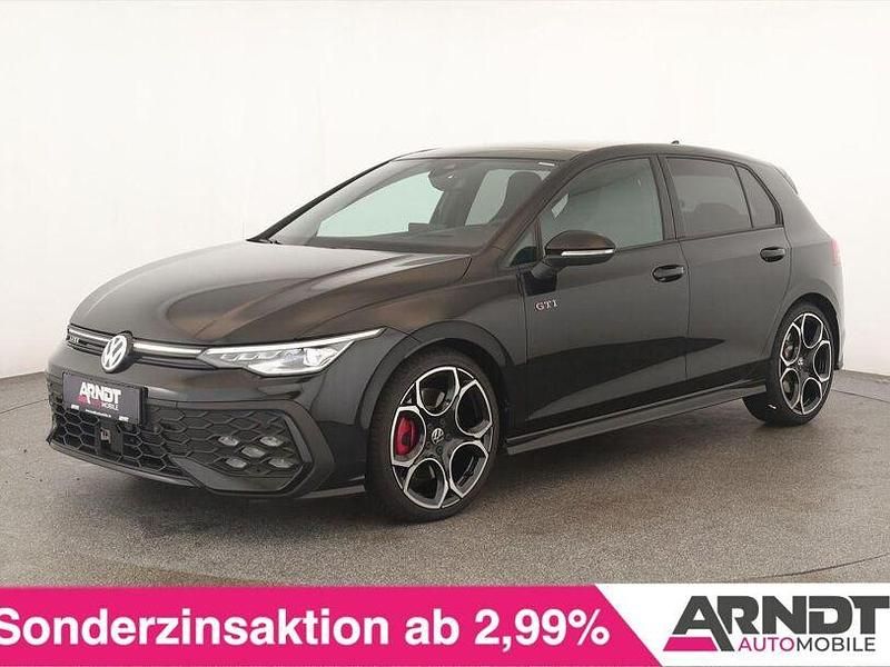 Grenadillschwarz Gebraucht 2025 VW Golf VIII GTI Limousine | 37.884 € (Fairer Preis) - Bild 1/4