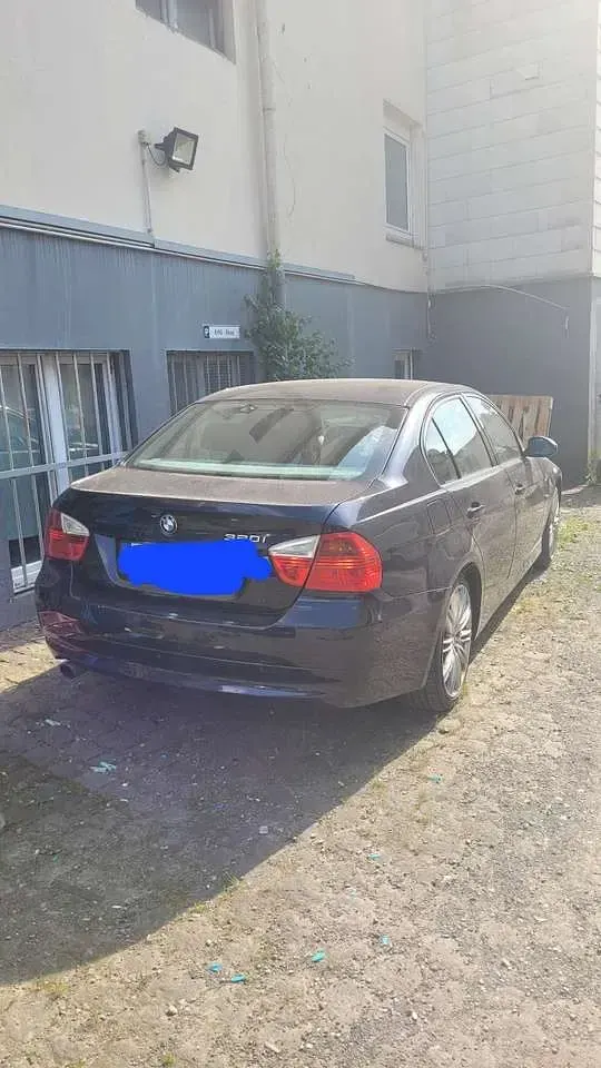 Gebraucht BMW 320 Lifestyle 170 PS (125 kW) 2005 Limousine