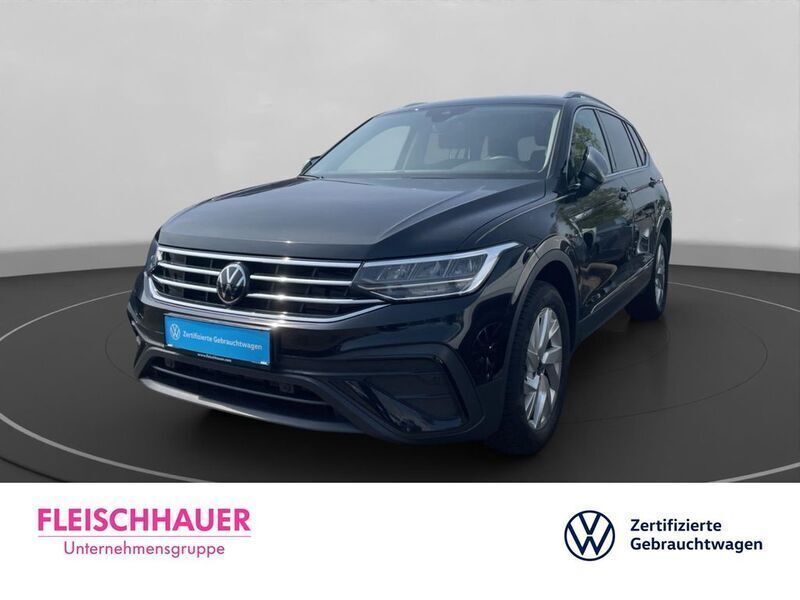 Schwarz Gebraucht 2024 VW Tiguan Allspace Life SUV | 37.490 € (Guter Preis) - Bild 1/4