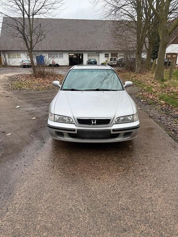 Gebraucht Honda Accord 115 PS (84 kW) 1998 Silber Limousine