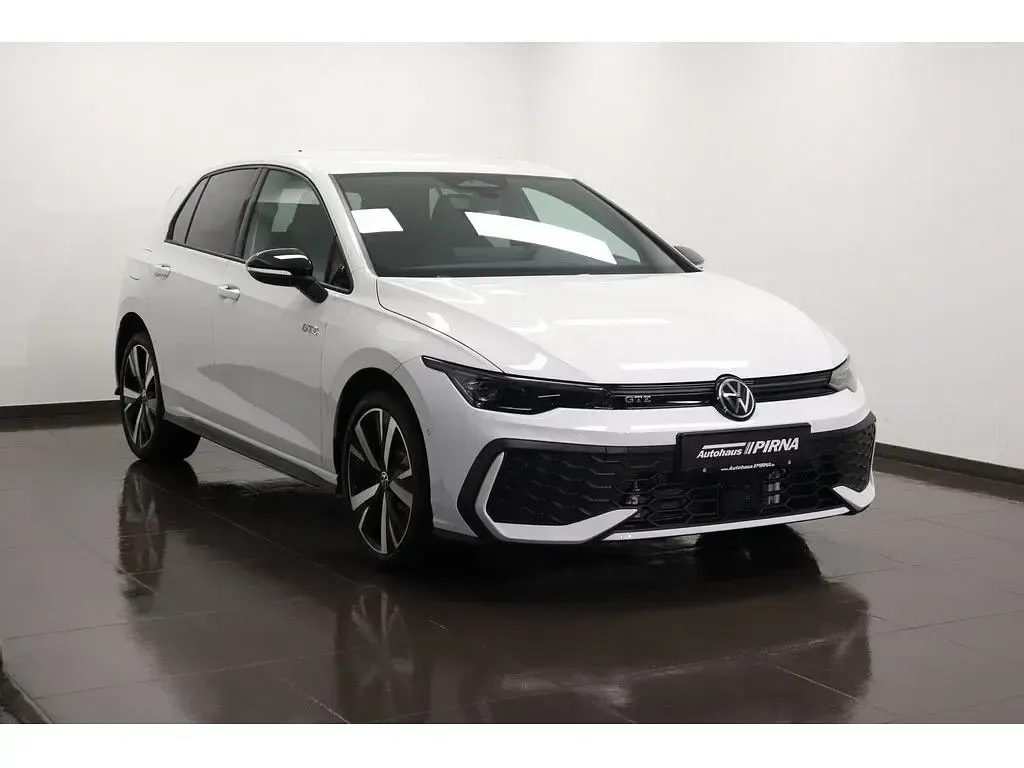 Gebraucht VW Golf VIII GTE 272 PS (200 kW) 2025 Weiß Limousine