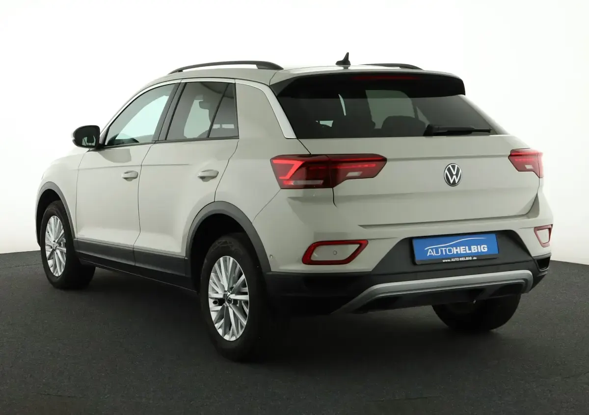 Gebraucht VW T-Roc Life 150 PS (110 kW) 2023 Ascotgrau SUV
