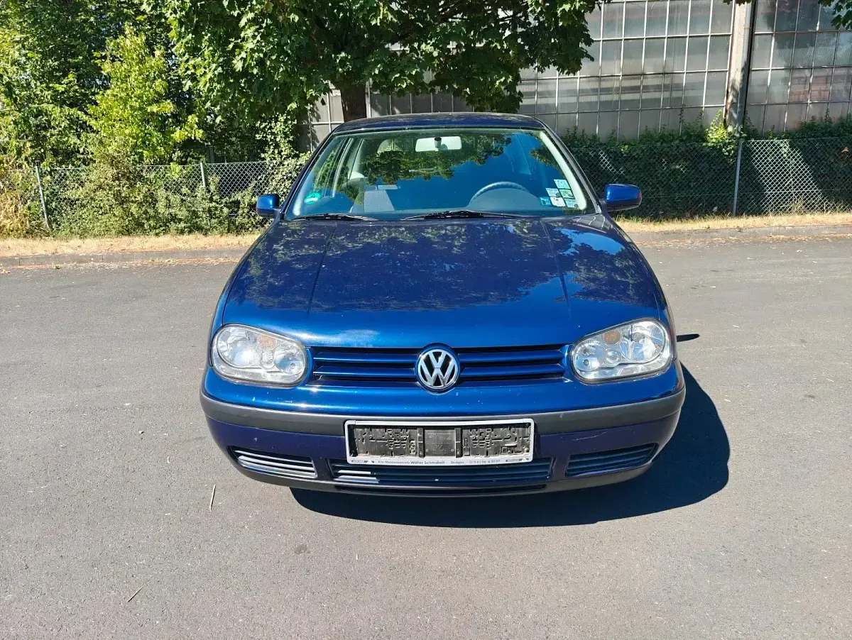 Gebraucht VW Golf IV Edition 75 PS (55 kW) 2001 Blau Coupé