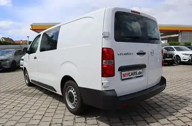 Gebraucht Opel Vivaro Edition 136 PS (100 kW) 2022 Weiß Van / Kleinbus