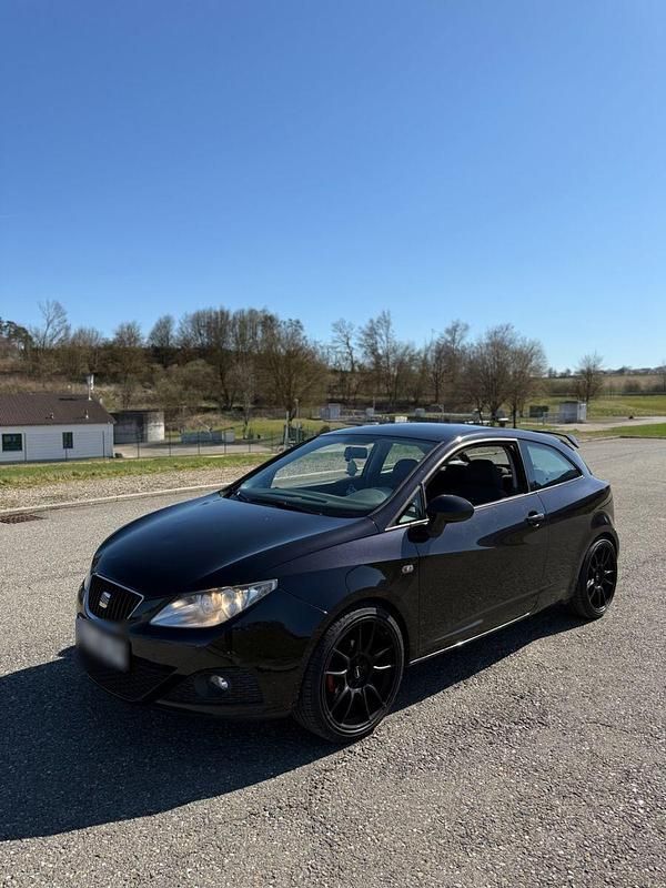 Second-hand Seat Ibiza Reference 86 CP (63 kW) 2010 Negru Coupe