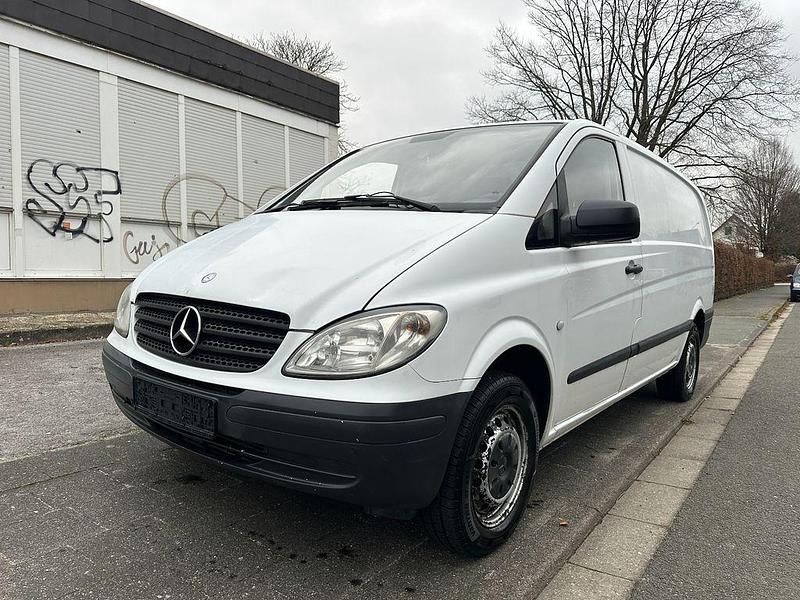 Gebraucht Mercedes Vito 95 PS (69 kW) 2010 Weiß Van