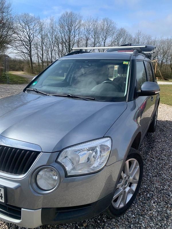 Gebraucht Skoda Yeti 110 PS (80 kW) 2010 Grau SUV