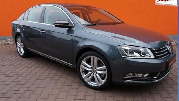 Gebraucht VW Passat Highline 177 PS (130 kW) 2011 Silber Limousine