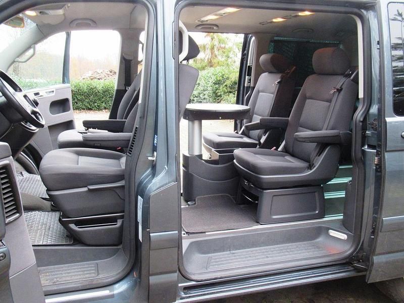 Gebraucht VW Multivan 174 PS (127 kW) 2006 Grau Van / Kleinbus