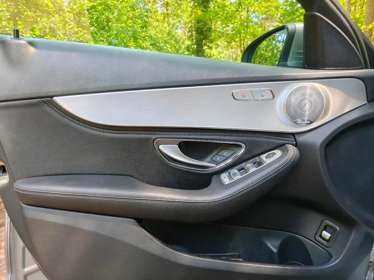 Gebraucht Mercedes C250 Avantgarde 204 PS (150 kW) 2015 Grau Kombi