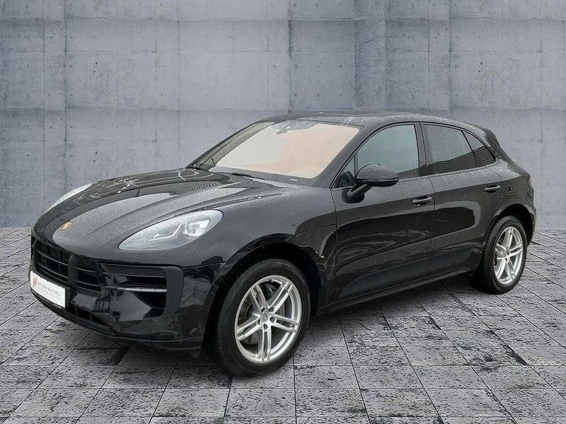 Gebraucht Porsche Macan S 354 PS (260 kW) 2019 Tiefschwarzmetallic SUV
