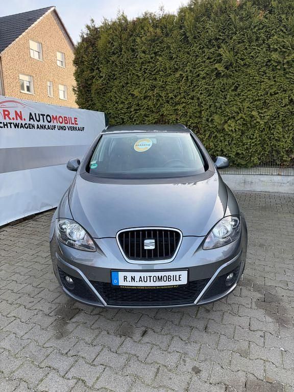 Gebraucht Seat Altea XL Copa 90 PS (66 kW) 2012 Grau Van / Kleinbus