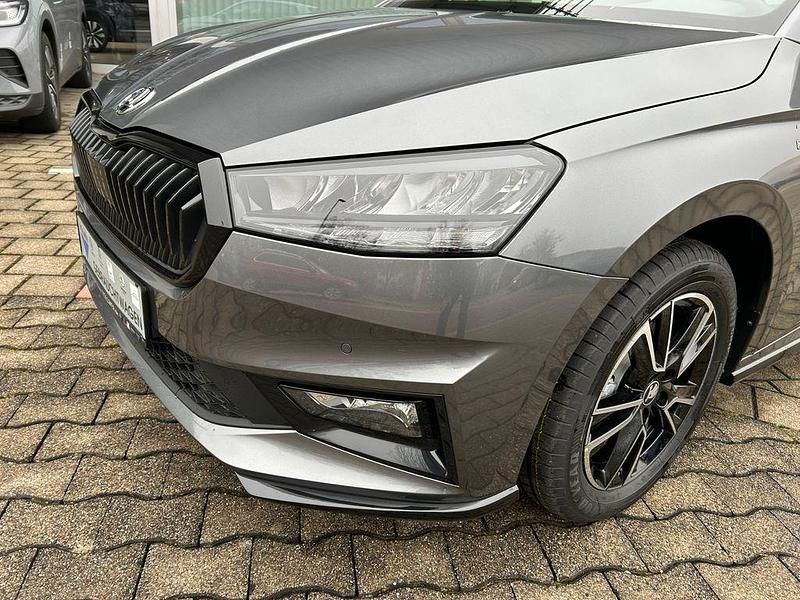 Neu Skoda Fabia Monte Carlo 116 PS (85 kW) 2025 Grau Limousine