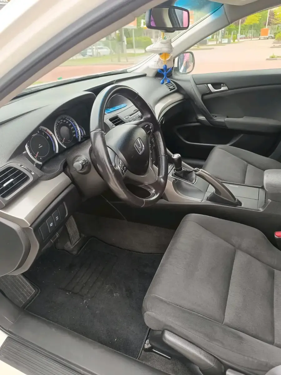 Gebraucht Honda Accord 156 PS (114 kW) 2011 Weiß Kombi