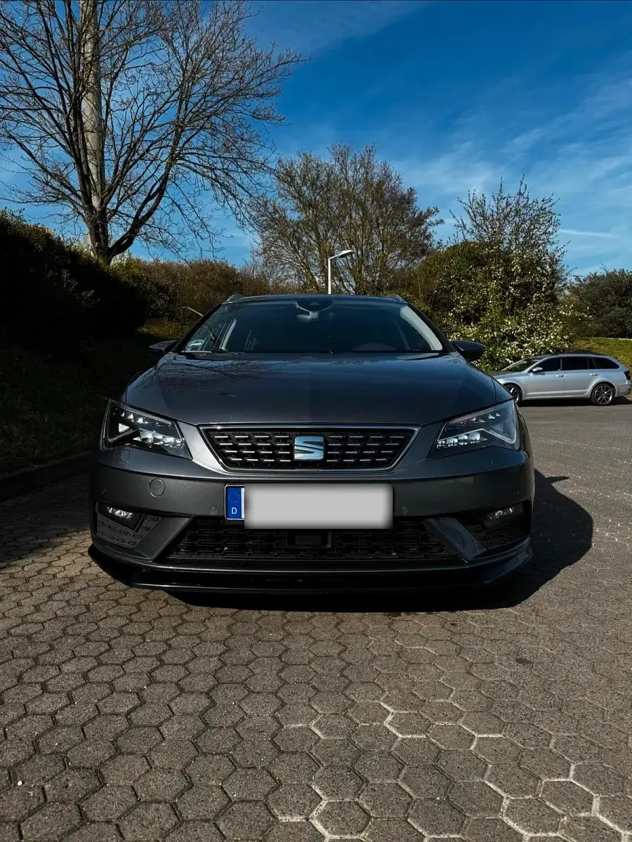 Gebraucht Seat Leon 150 PS (110 kW) 2018 Grau Kombi