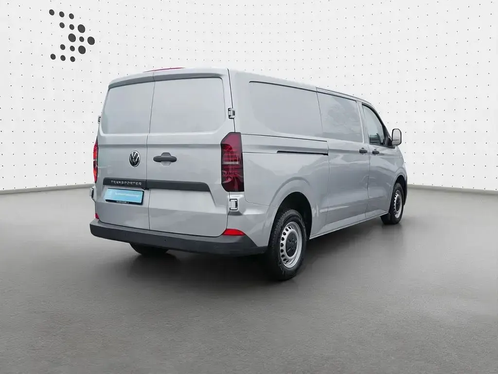 Gebraucht VW T7 110 PS (80 kW) 2025 Grau Van
