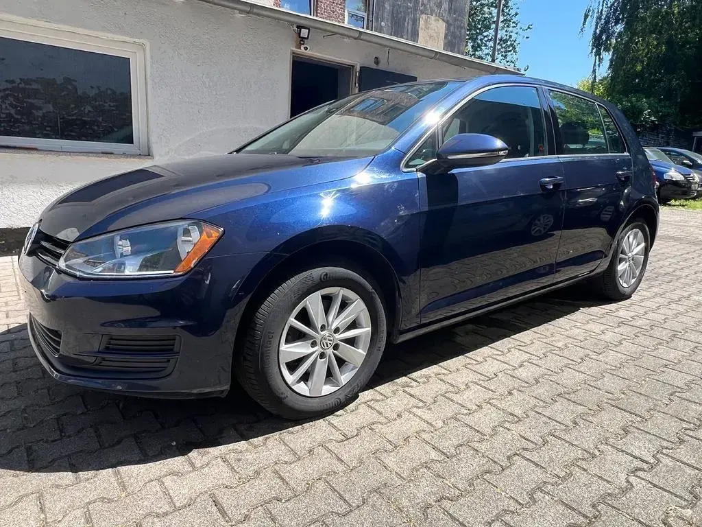 Gebraucht VW Golf VII Comfortline 170 PS (125 kW) 2017 Blau Limousine