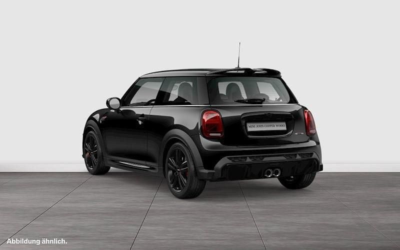 Gebraucht Mini John Cooper Works Essential 231 PS (169 kW) 2022 Midnight black ii Kleinwagen
