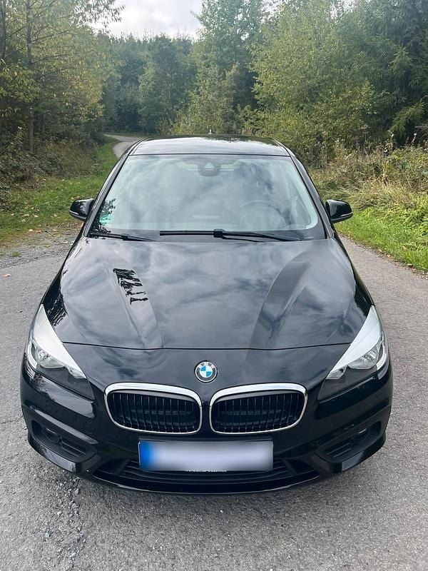 Gebraucht BMW 218 156 PS (114 kW) 2016 Schwarz Kombi