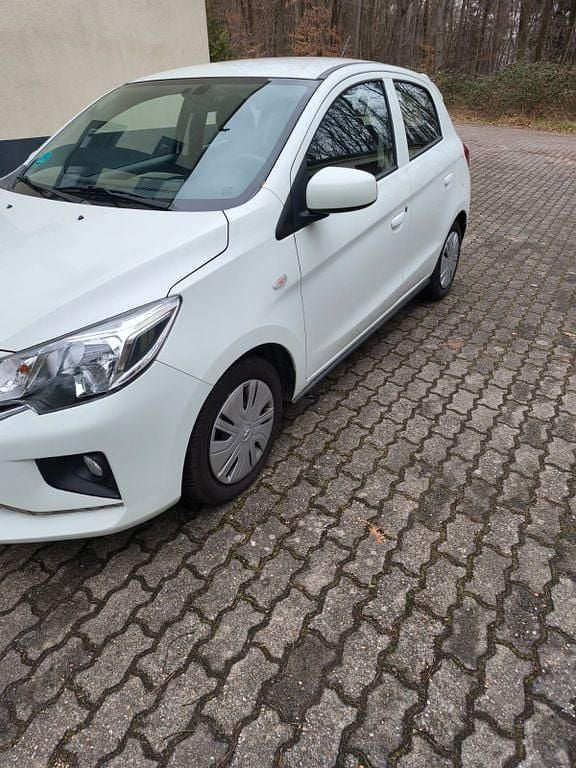 Gebraucht Mitsubishi Space Star Select 71 PS (52 kW) 2023 Weiß Kleinwagen