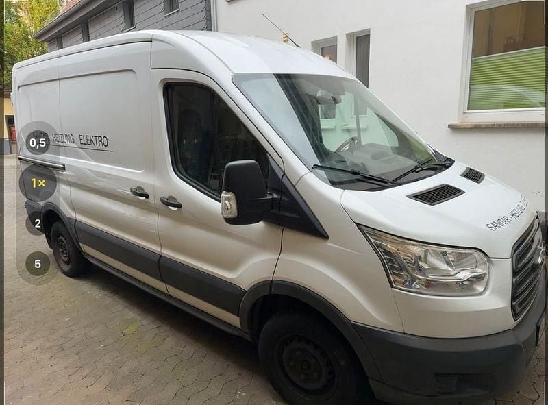 Second-hand Ford Transit 105 CP (77 kW) 2018 Alb Monovolum