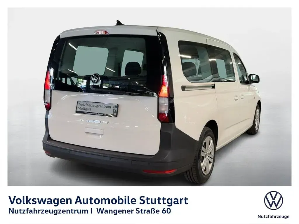 Gebraucht VW Caddy Maxi 114 PS (83 kW) 2023 Weiß Van / Kleinbus