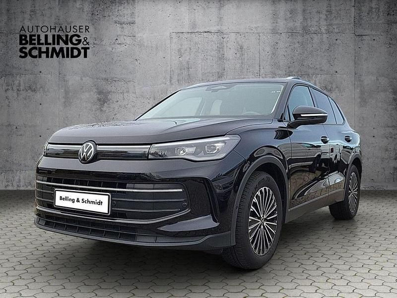 Schwarz Gebraucht 2025 VW Tiguan Life SUV | 33.990 € (Fairer Preis) - Bild 1/4