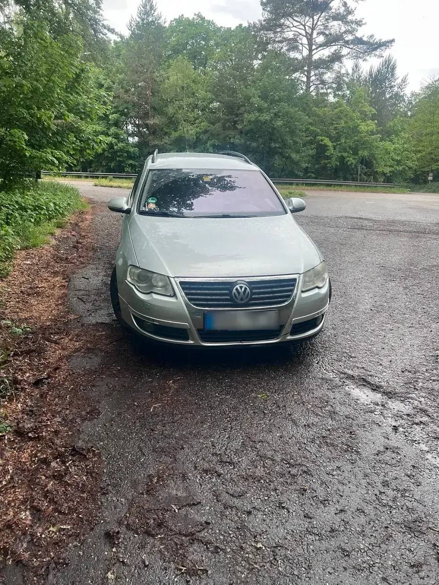 Gebraucht VW Passat 140 PS (102 kW) 2008 Silber Kombi
