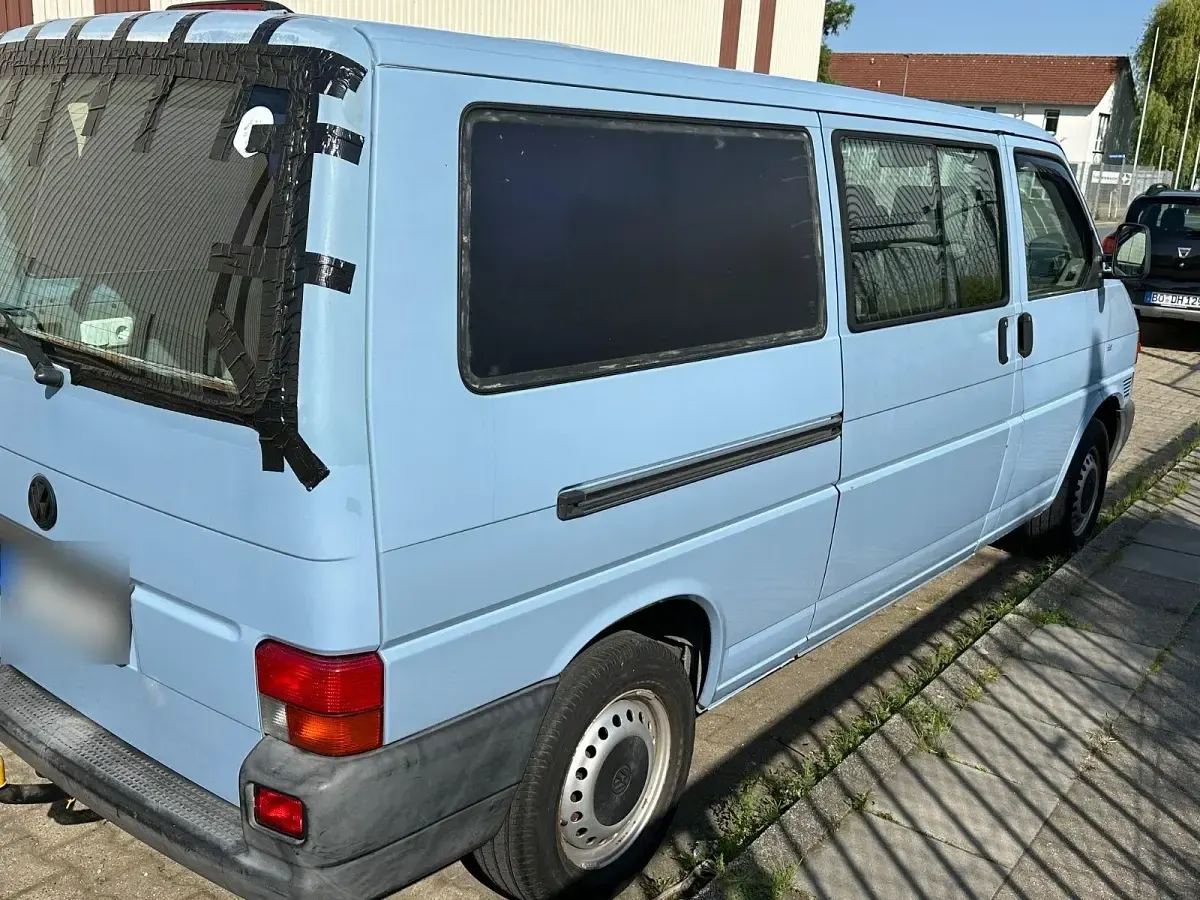 Gebraucht VW T4 116 PS (85 kW) 2001 Blau Van