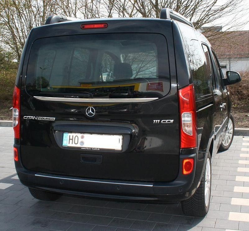 Gebraucht Mercedes Citan 111 110 PS (80 kW) 2018 Schwarz Van / Kleinbus